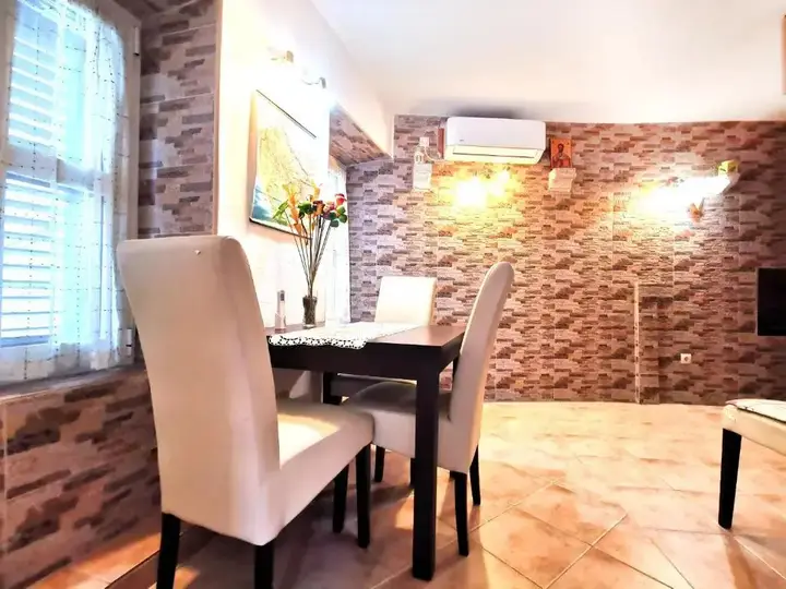 Доброта: Old Town Boskovic Apartment