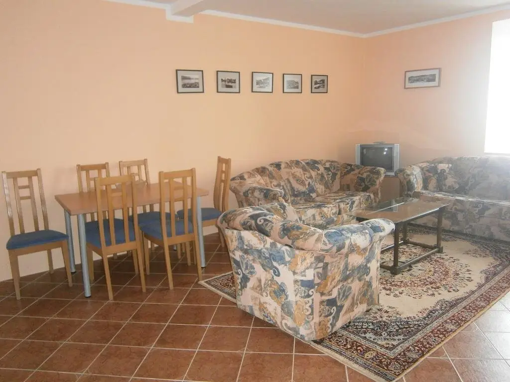 Будва: Villa Vistamar Lapcici