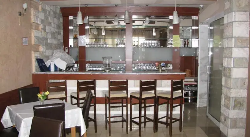 Будва: Hotel Škanata