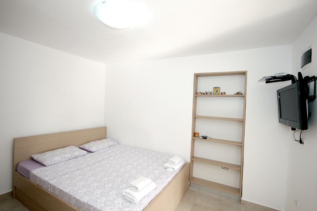 Петровац: Apartments Pavlovic