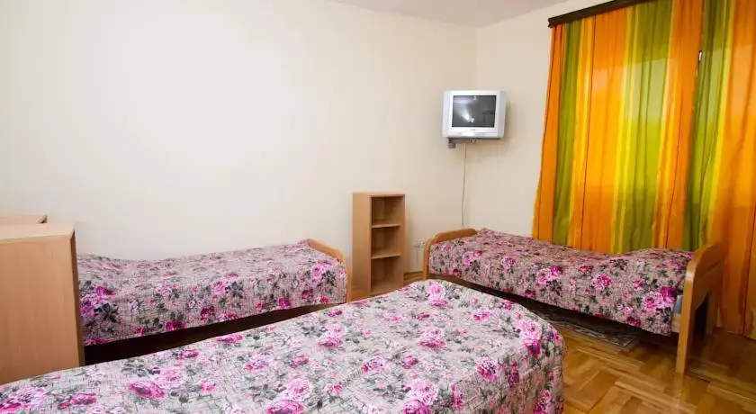 Бусат: Apartment Rosmarie
