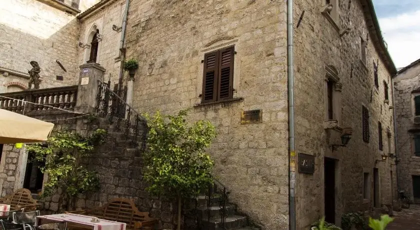 Доброта: Palazzo Drusko Deluxe Rooms