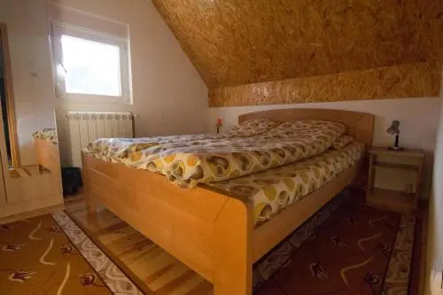 Жабляк: Guest House Happy