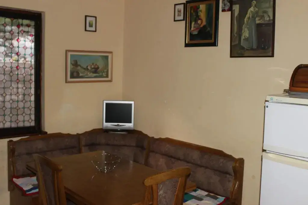 Стрп: Apartments Mijuskovic