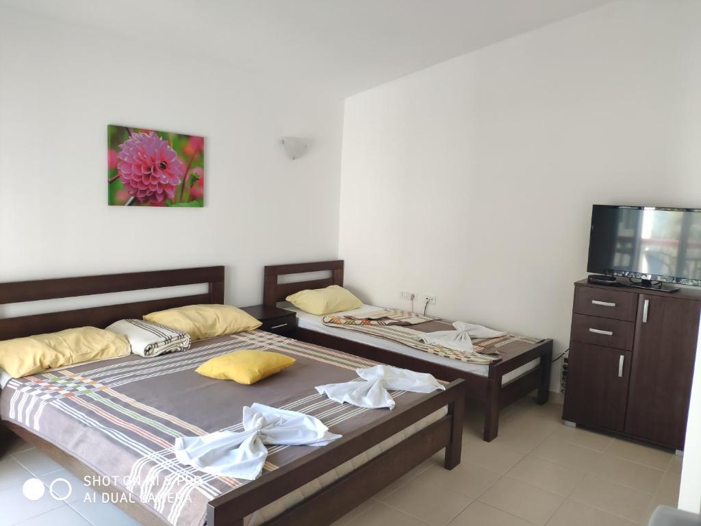 Сутоморе: Apartments Brnjada Sutomore