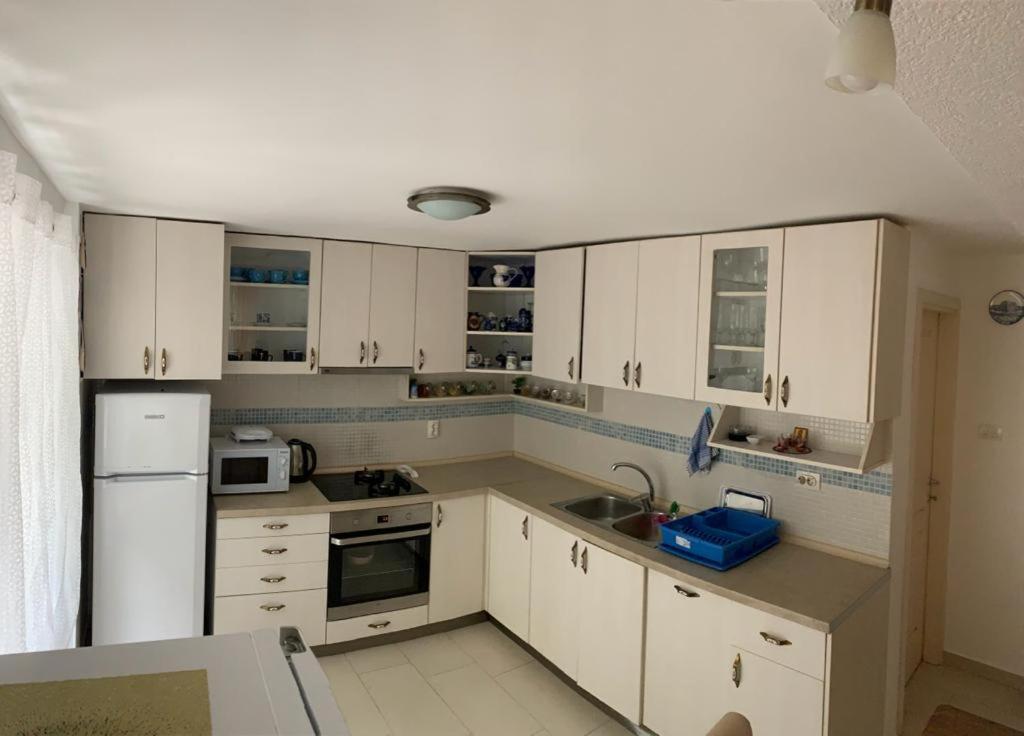 Доброта: Holiday Home Nautica