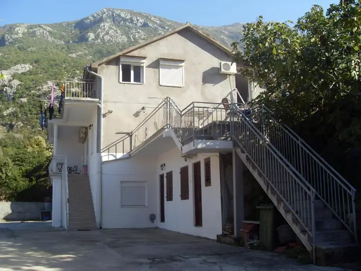 Котор: Guest House Sandra