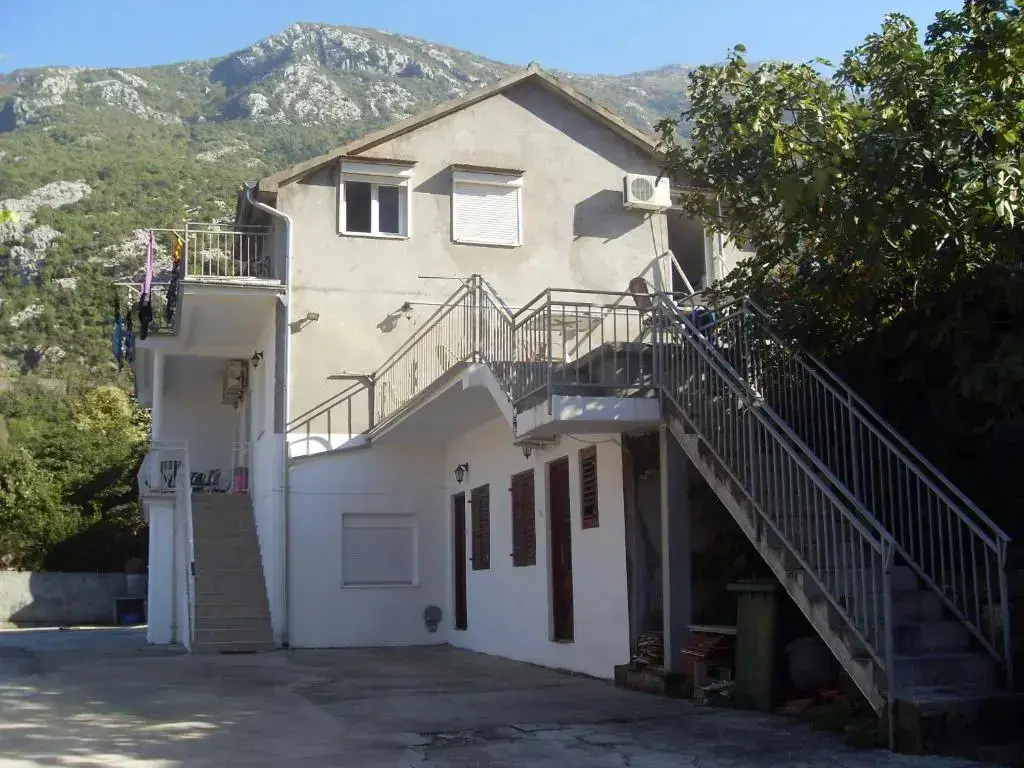 Котор: Guest House Sandra