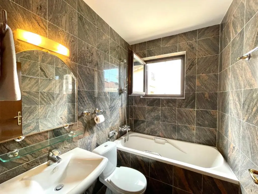 Будва: Apartments Villa Mirjana