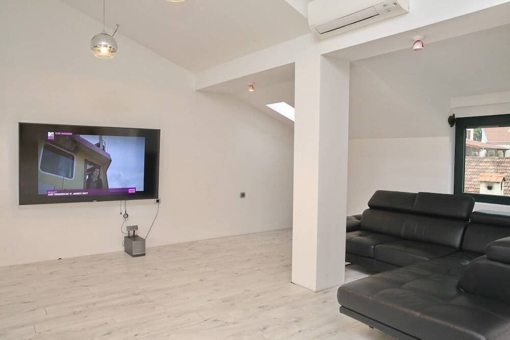 Доброта: Apartments Windrose