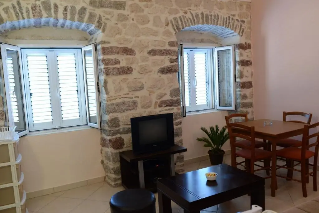 Доброта: Apartments Ivanovic