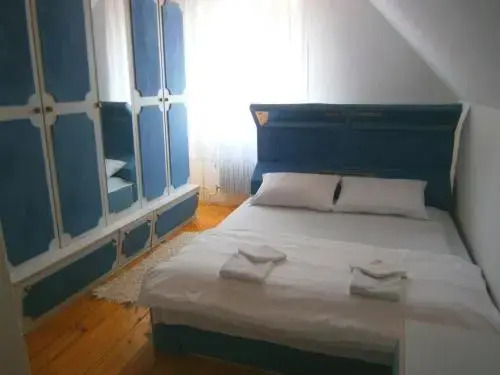 Жабляк: Guest House Dzakovic Stana
