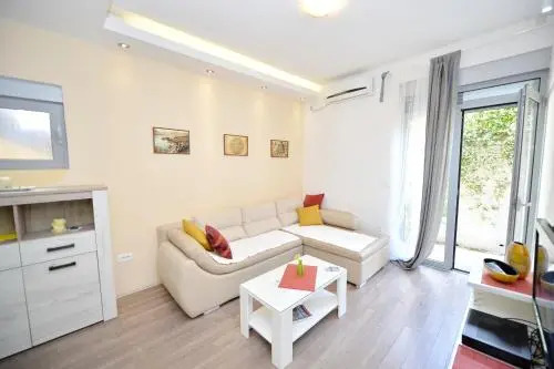 Котор: Apartment Filuro