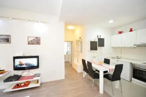 Котор: Apartment Filuro