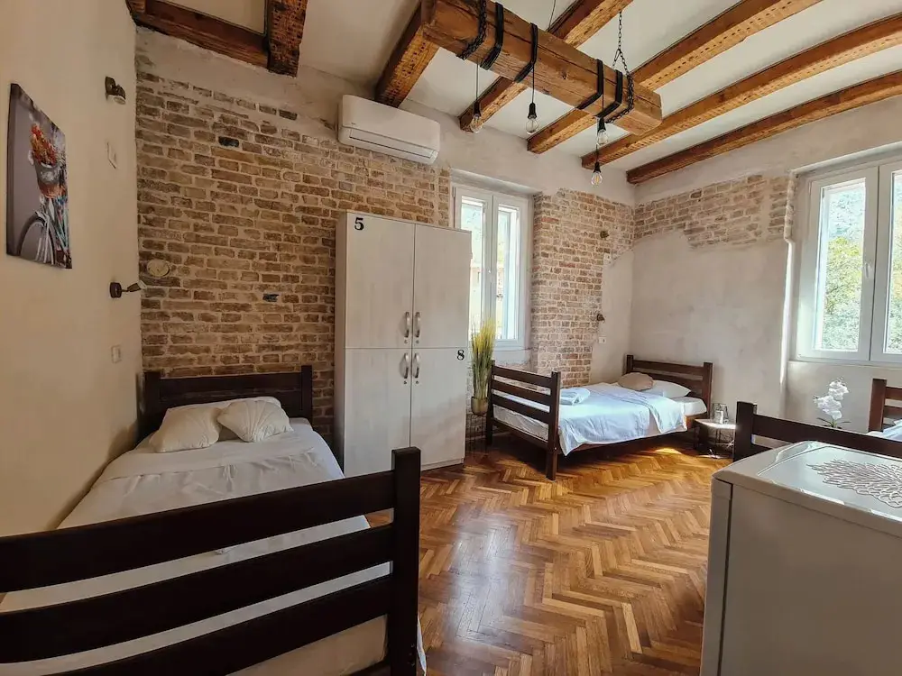 Доброта: Step to Kotor Bay Guesthouse
