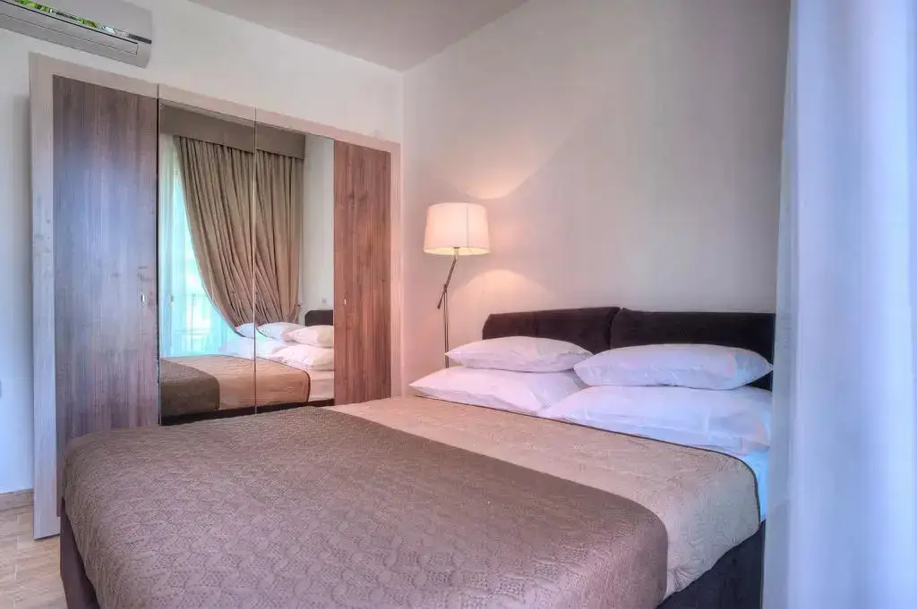 Пржно: Guest House Pržno Bay