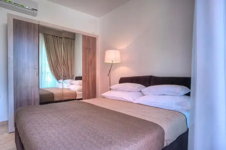 Пржно: Guest House Pržno Bay