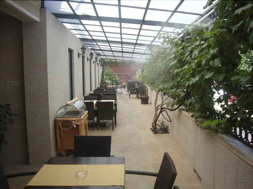 Пржно: Guest House Pržno Bay