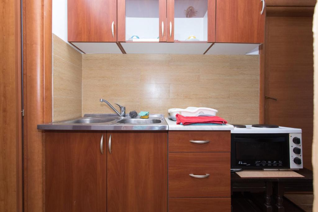 Бечичи: Guest House Zuber