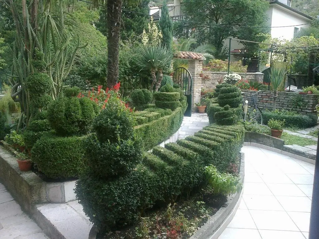 Доброта: Apartment City Garden