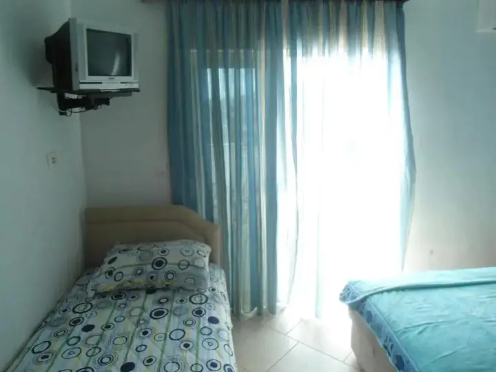 Бар: Apartments Pekic
