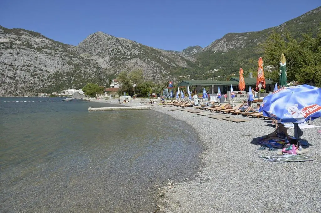Рисан: Fashion Beach Apartments