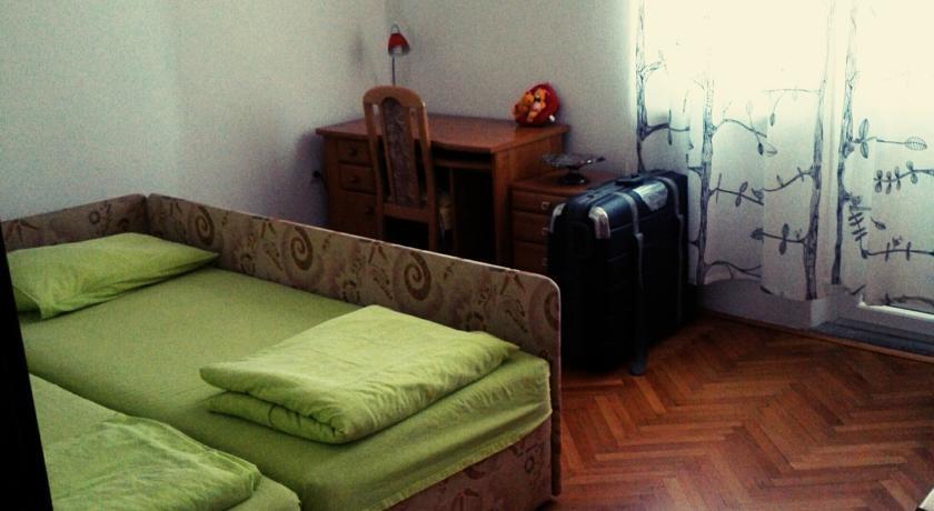 Цетине: Apartment The Royal Square