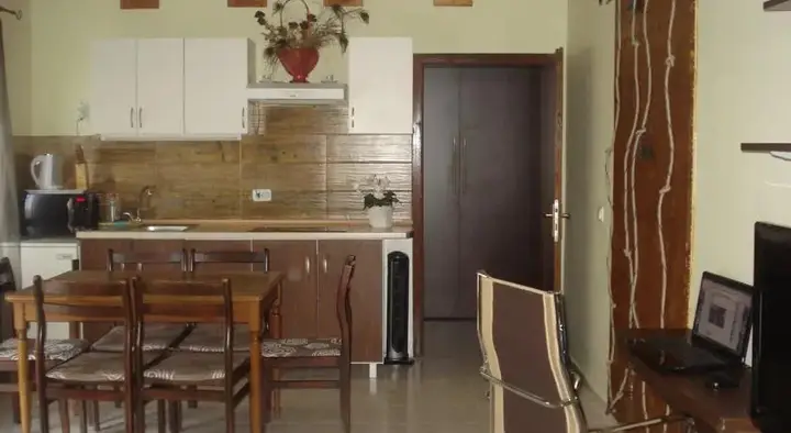 Сутоморе: Apartment Antonov