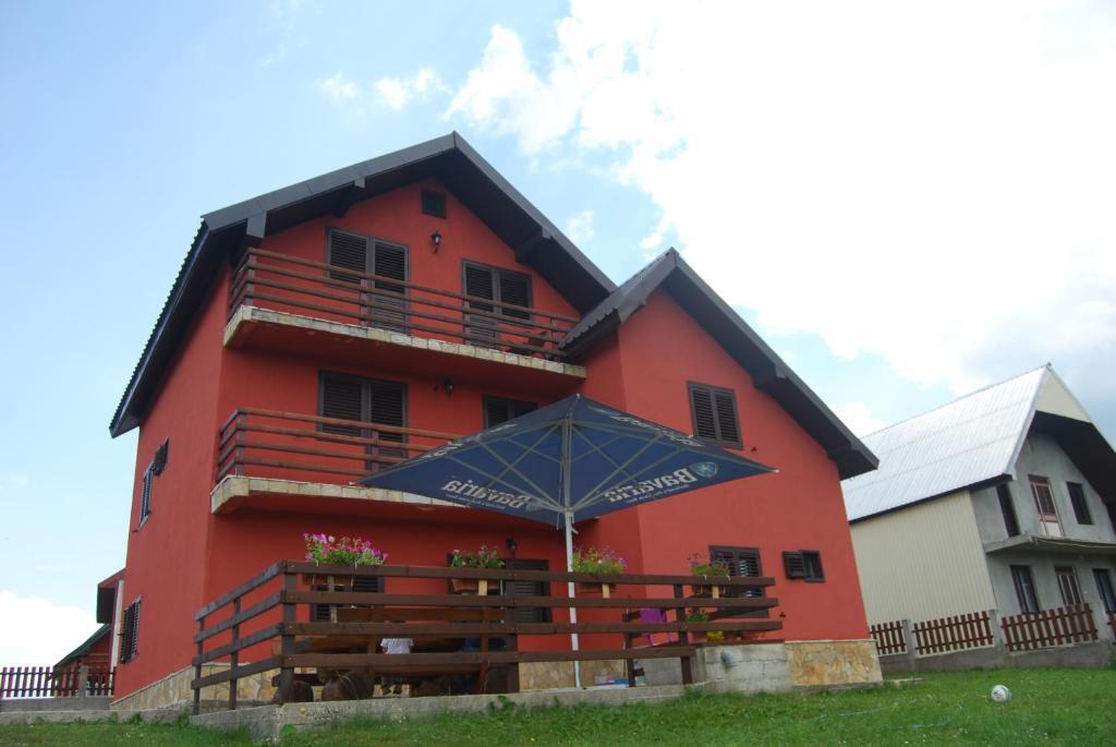 Жабляк: Apartments Radingturs