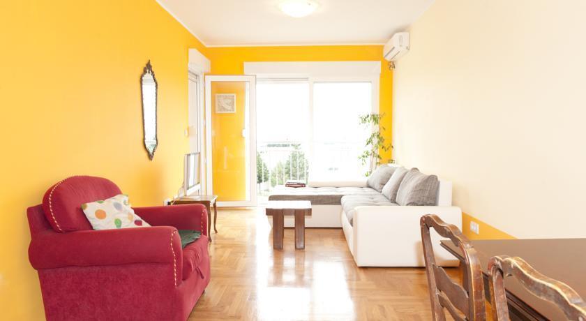 Бар: Apartment Sunny