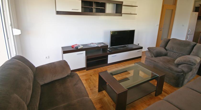 Бар: Apartments Doroteja