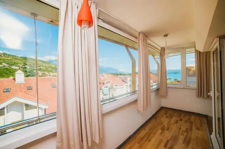 Тиват: Apartment DV Magnolia