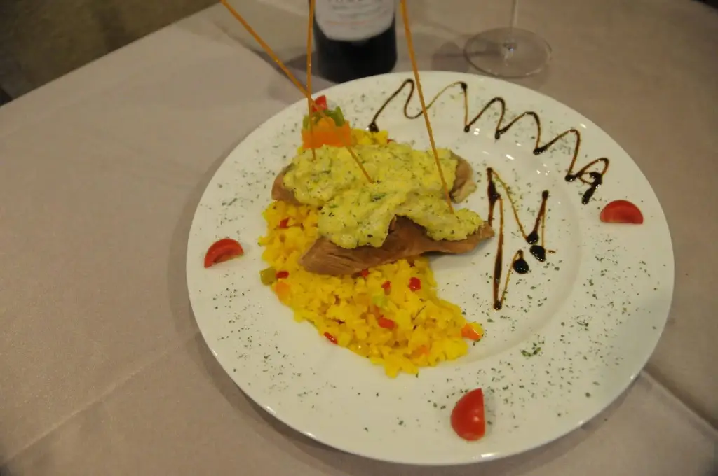Доброта: Porto In Hotel