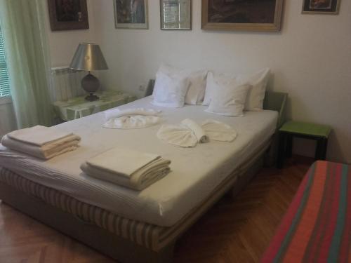 Будва: Guest House Vila Bak