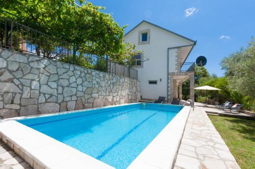 Херцег-Нови: Villa Seaview