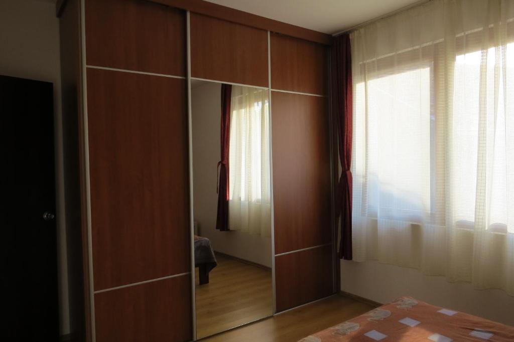 Вирпазар: Cave Apartment