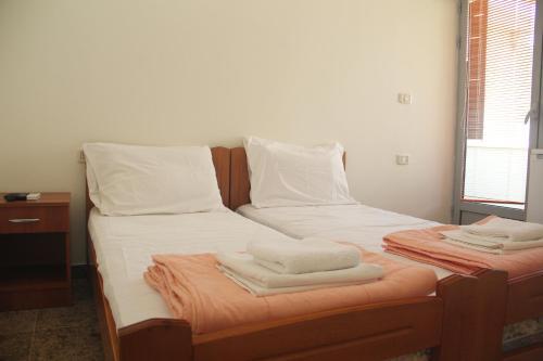 Будва: Guest House Juro