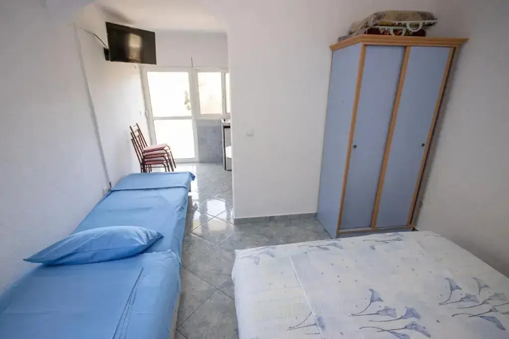Бусат: Apartments Duskic