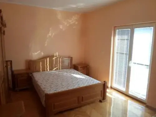 Тиват: Apartment Tivatrooms
