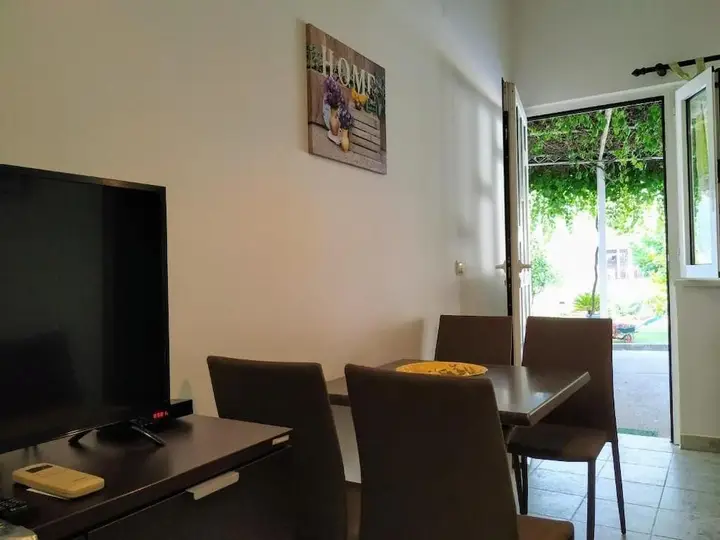 Доброта: Rooms & Apartments Vukasovic