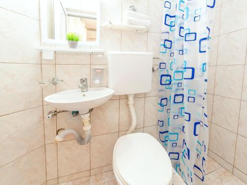 Будва: Guest House Villa Astera