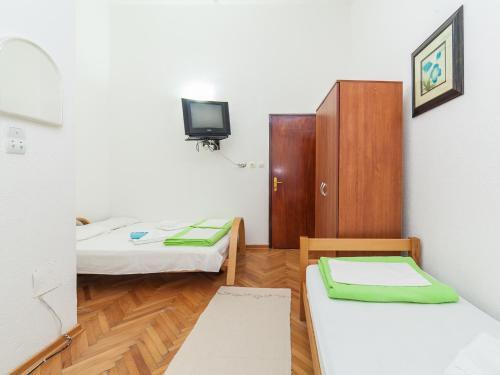 Будва: Guest House Villa Astera