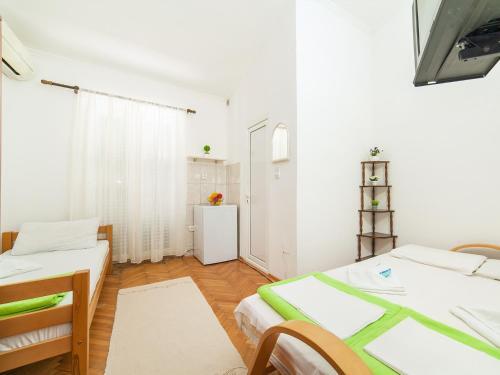 Будва: Guest House Villa Astera