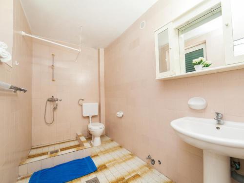 Будва: Guest House Villa Astera