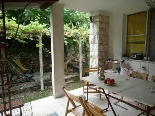 Будва: Vintage Summer House