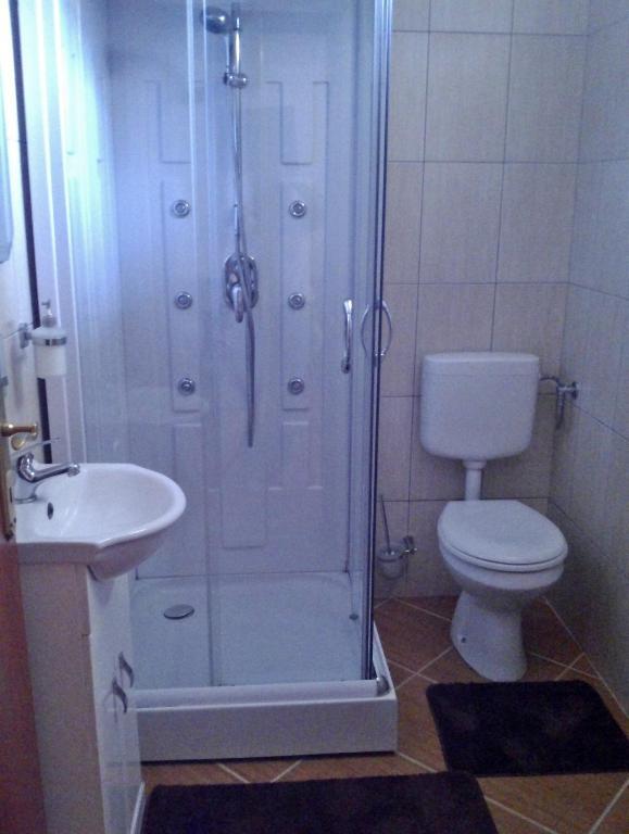 Доброта: Kotor Kelly Apartments