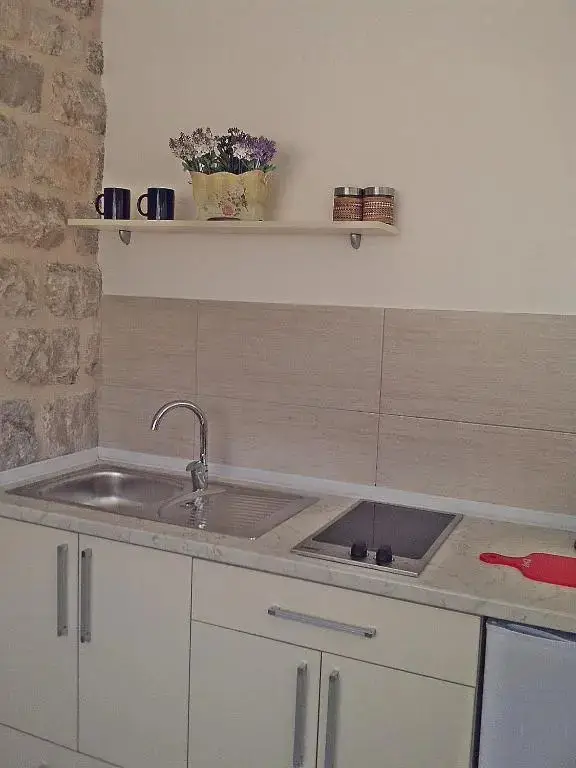 Доброта: Kotor Kelly Apartments