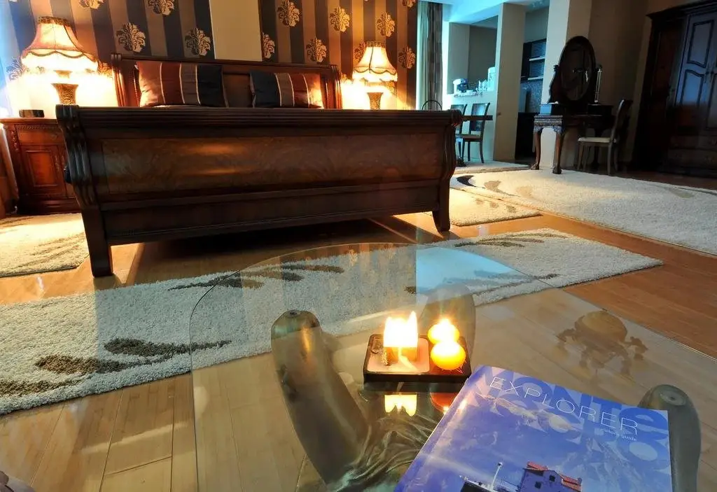 Плевля: Hotel Gold
