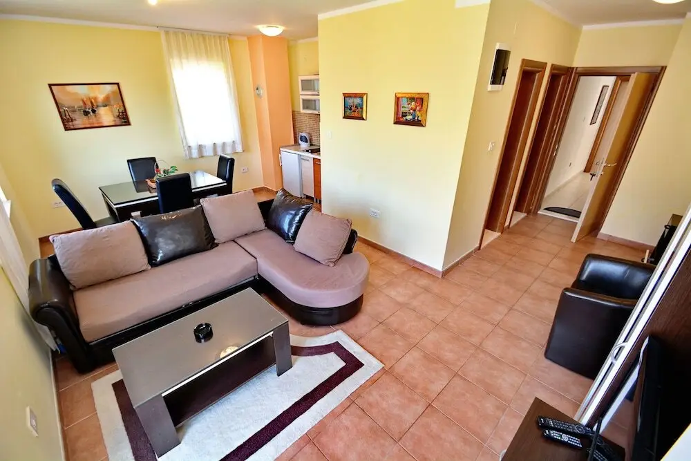Доброта: Apartments Milena