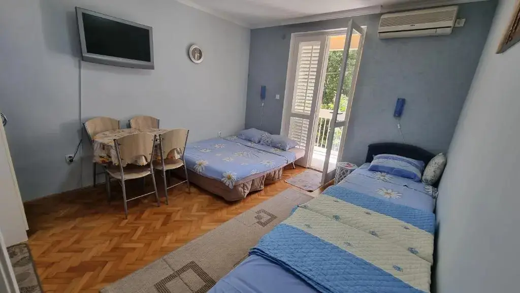 Херцег-Нови: Apartment Savina